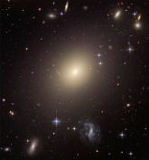 Eliptical Galaxy ESO 325-G004 Image: Nasa